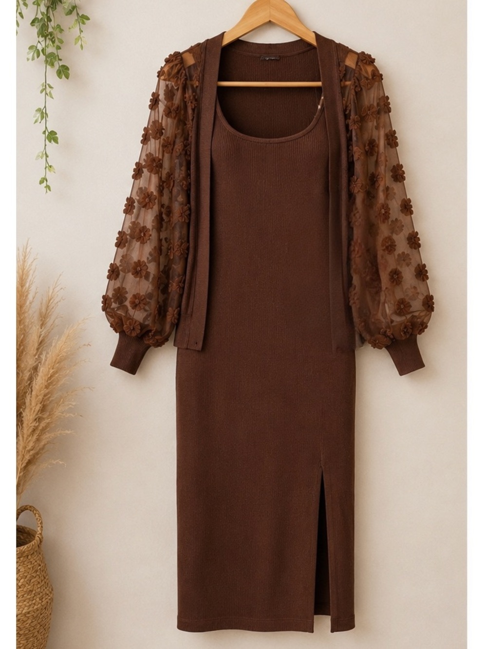 NWT Almost Famous Brown Knit Midi Dress with Floral Sheer Sleeves Size L - Picture 4 of 8